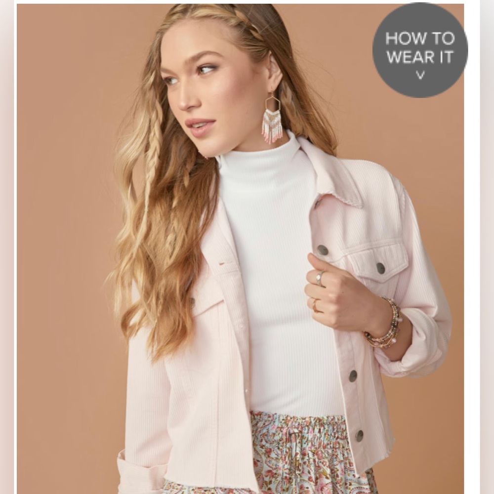 Francesca’s cropped corduroy jacket in soft pink. Size medium